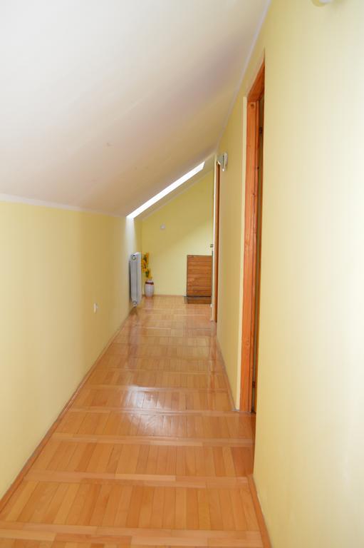 Pansion Lug Hotel Belgrado Habitación foto